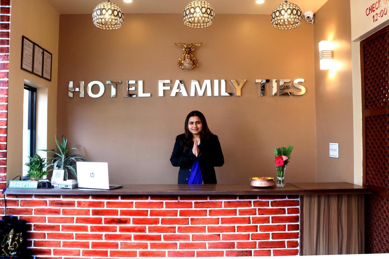Hotel Family Ties Pvt. Ltd. Kathmandu Ngoại thất bức ảnh